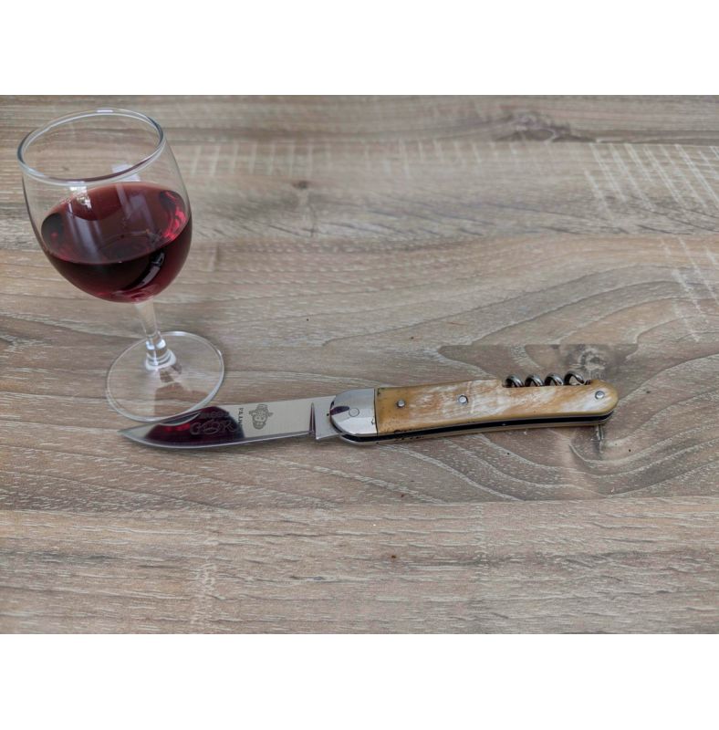 Couteaux fermants Le Massu lame carbone XC75
